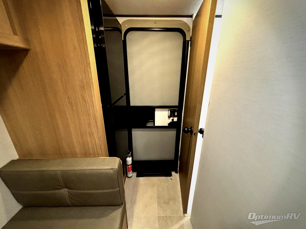 2026 Dutchmen Aspen Trail Mini 13FB Photo 12