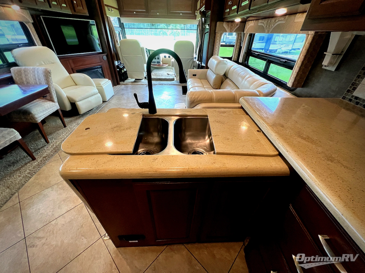 2015 Itasca Suncruiser 38Q Photo 11