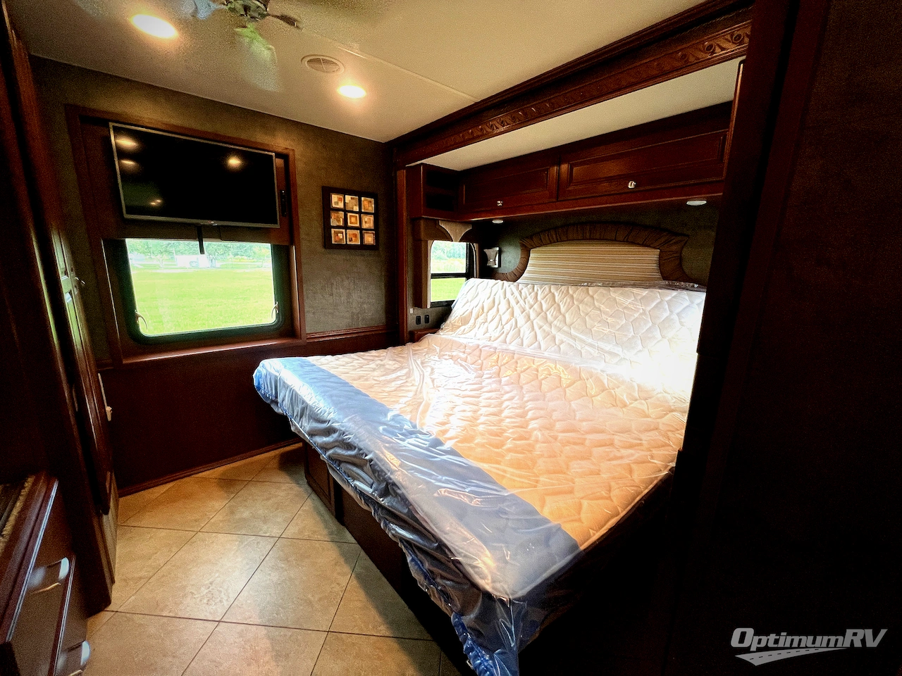 2015 Itasca Suncruiser 38Q Photo 16