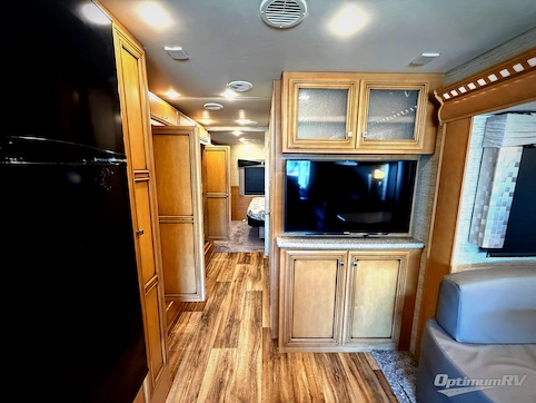 2017 Newmar Bay Star 3306 RV Photo 3