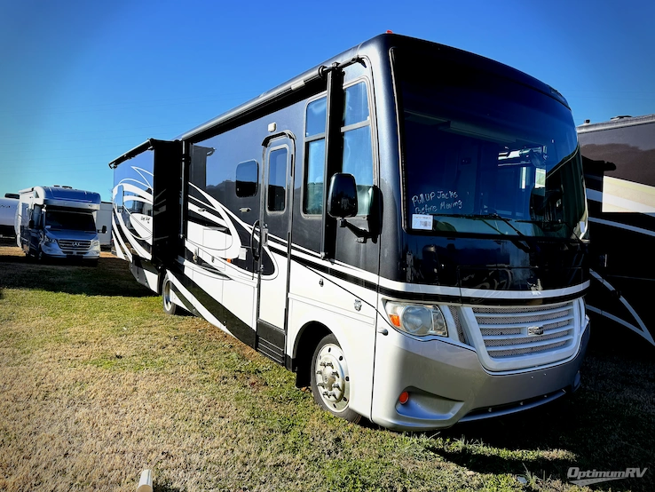 2017 Newmar Bay Star 3306 RV Photo 1