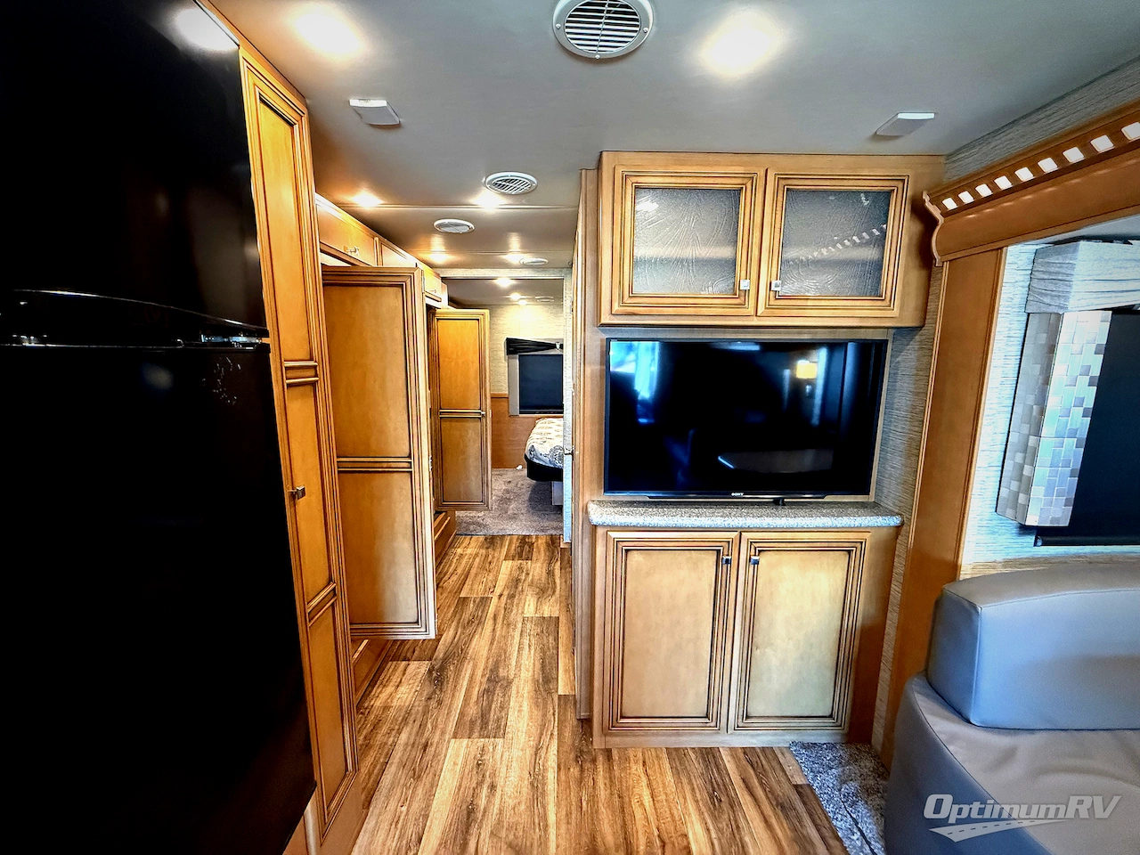 2017 Newmar Bay Star 3306 Photo 13