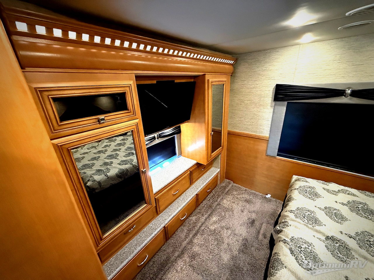 2017 Newmar Bay Star 3306 Photo 20