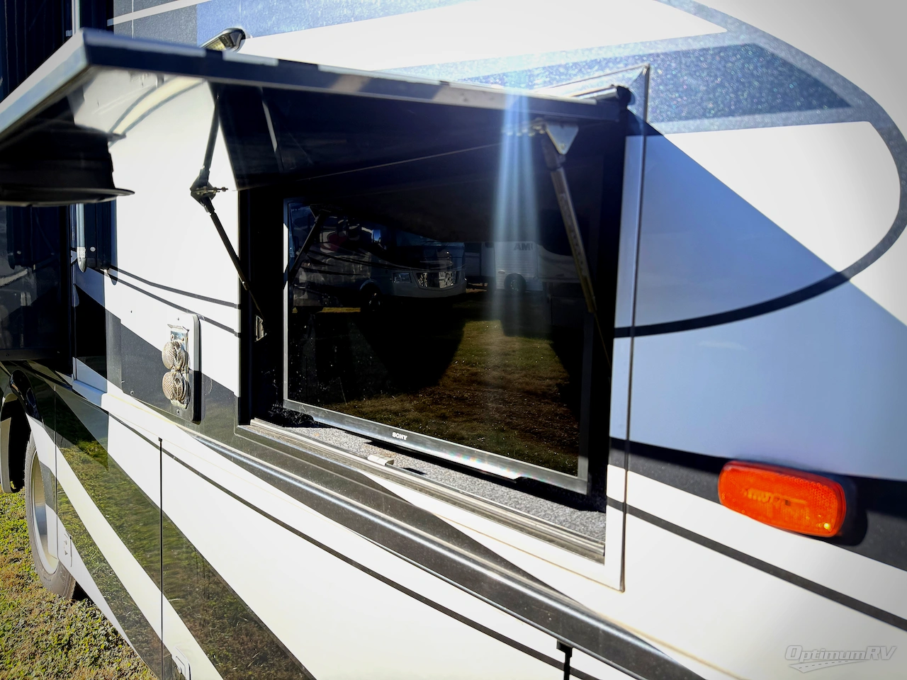 2017 Newmar Bay Star 3306 Photo 22