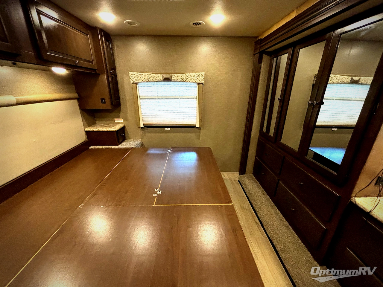 2020 Thor Windsport 29M Photo 16