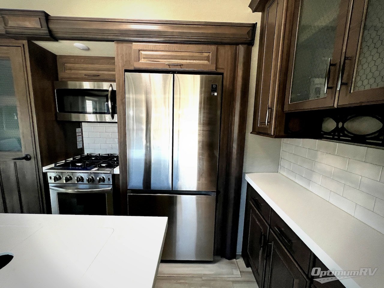 2022 Grand Design Solitude 378MBS Photo 13