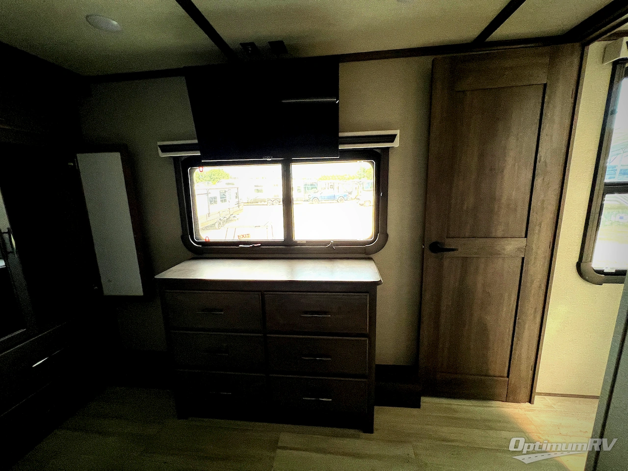 2022 Grand Design Solitude 378MBS Photo 19