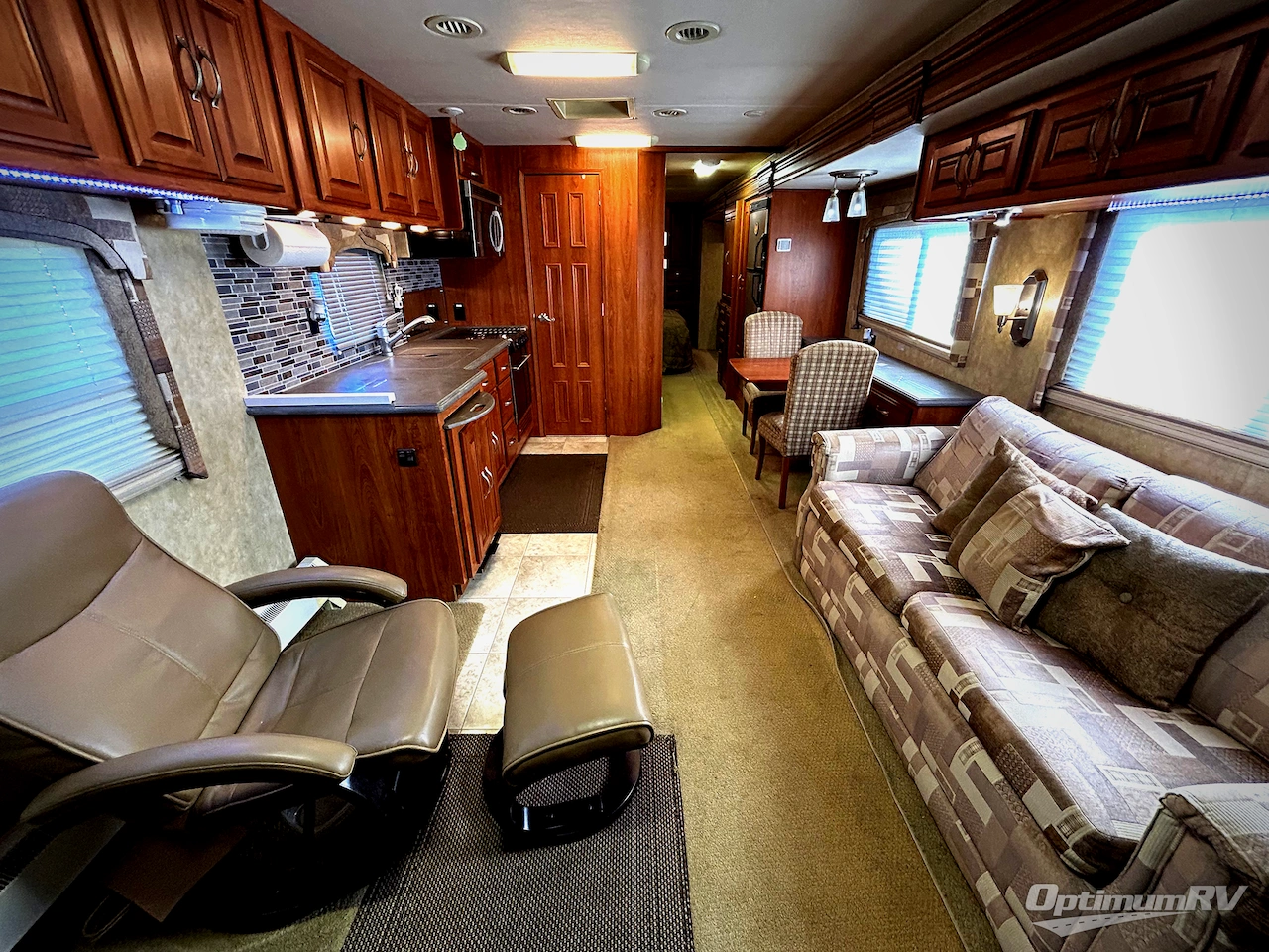 2008 Georgie Boy Cruise Master 3740FWS Photo 4