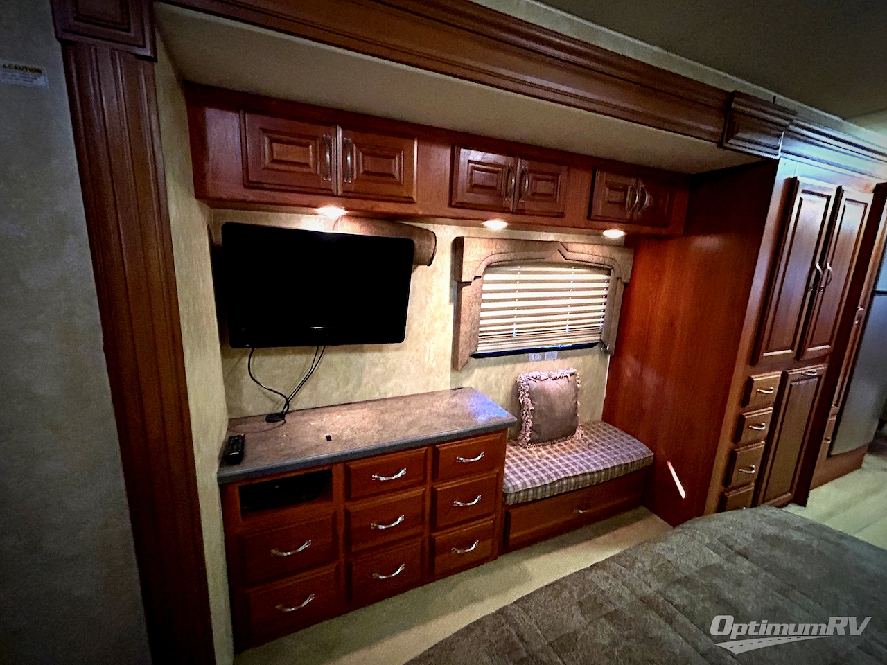 2008 Georgie Boy Cruise Master 3740FWS Photo 22