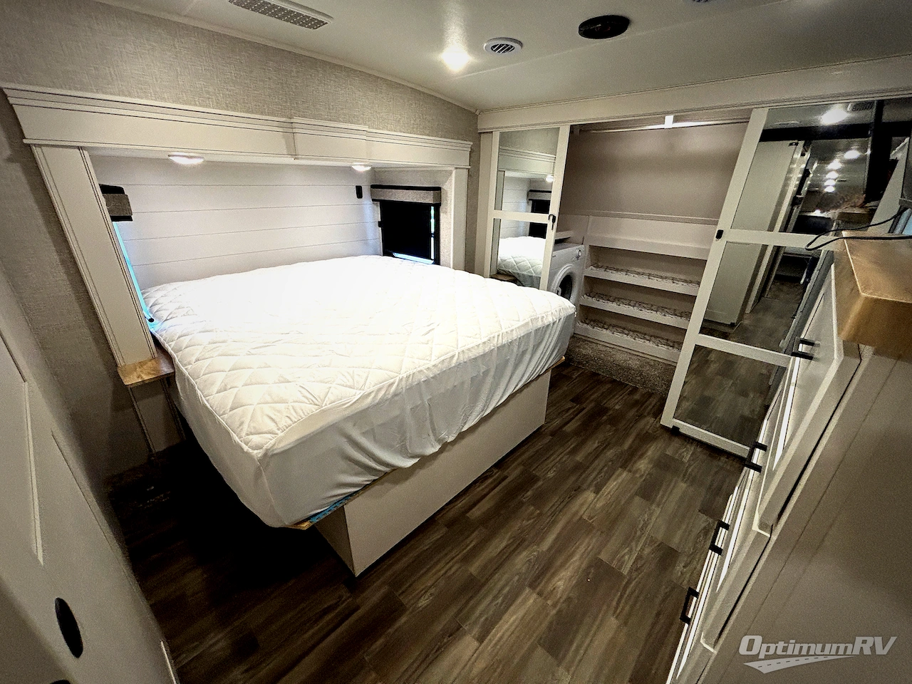 2025 Jayco Eagle 355MBQS Photo 31