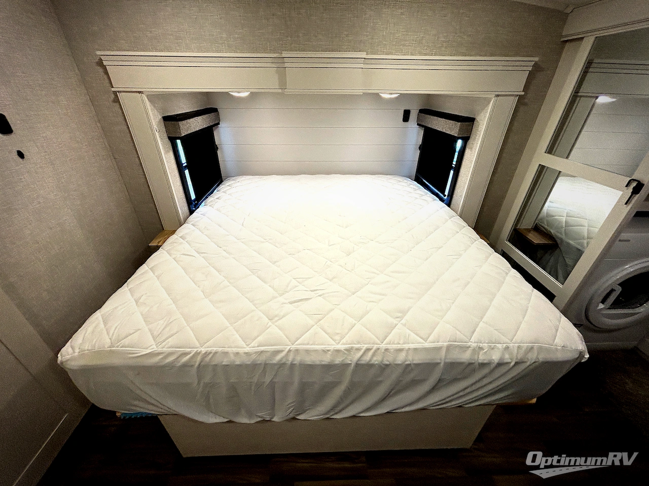 2025 Jayco Eagle 355MBQS Photo 32