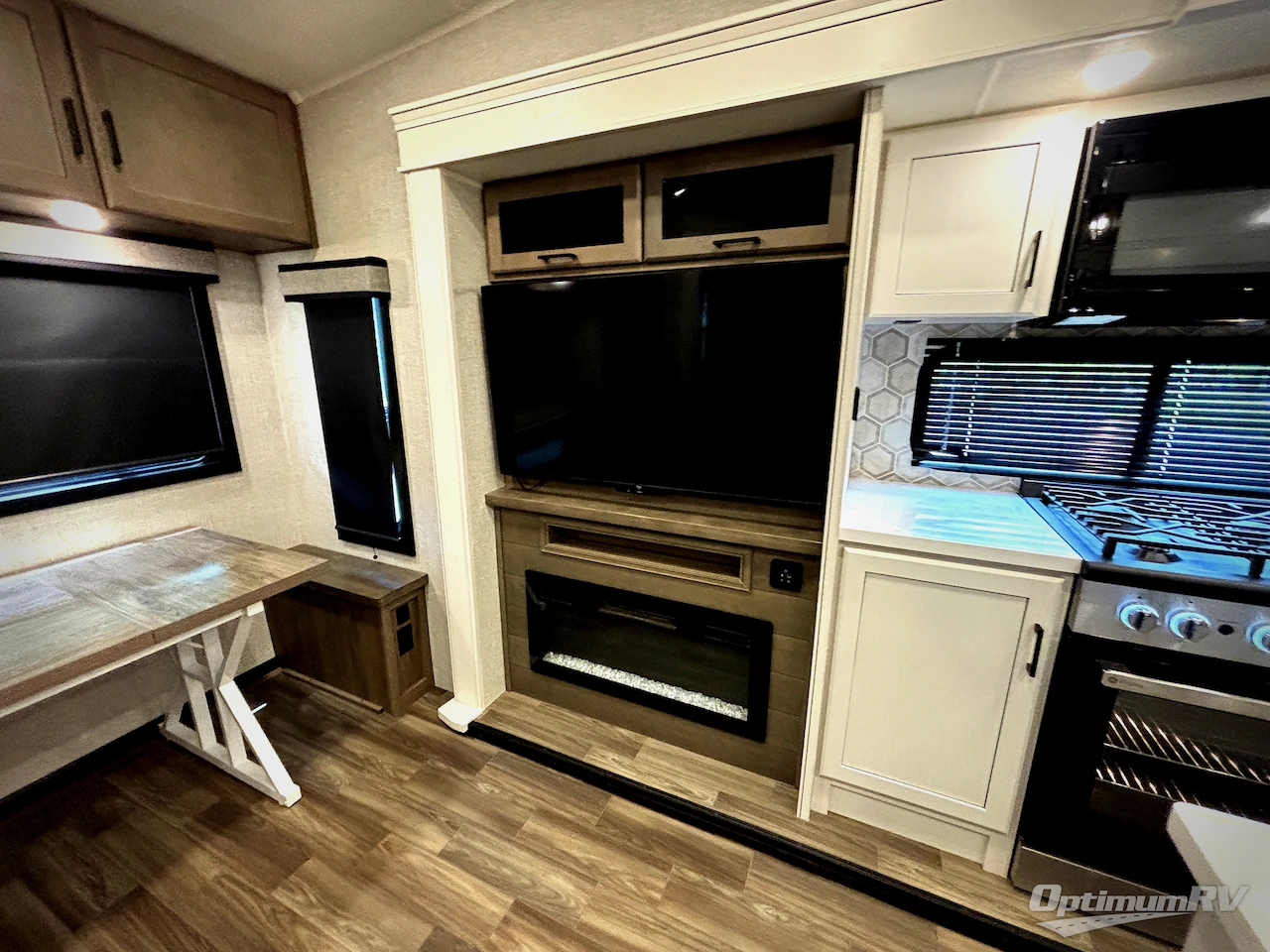 2025 Jayco Eagle 355MBQS Photo 47