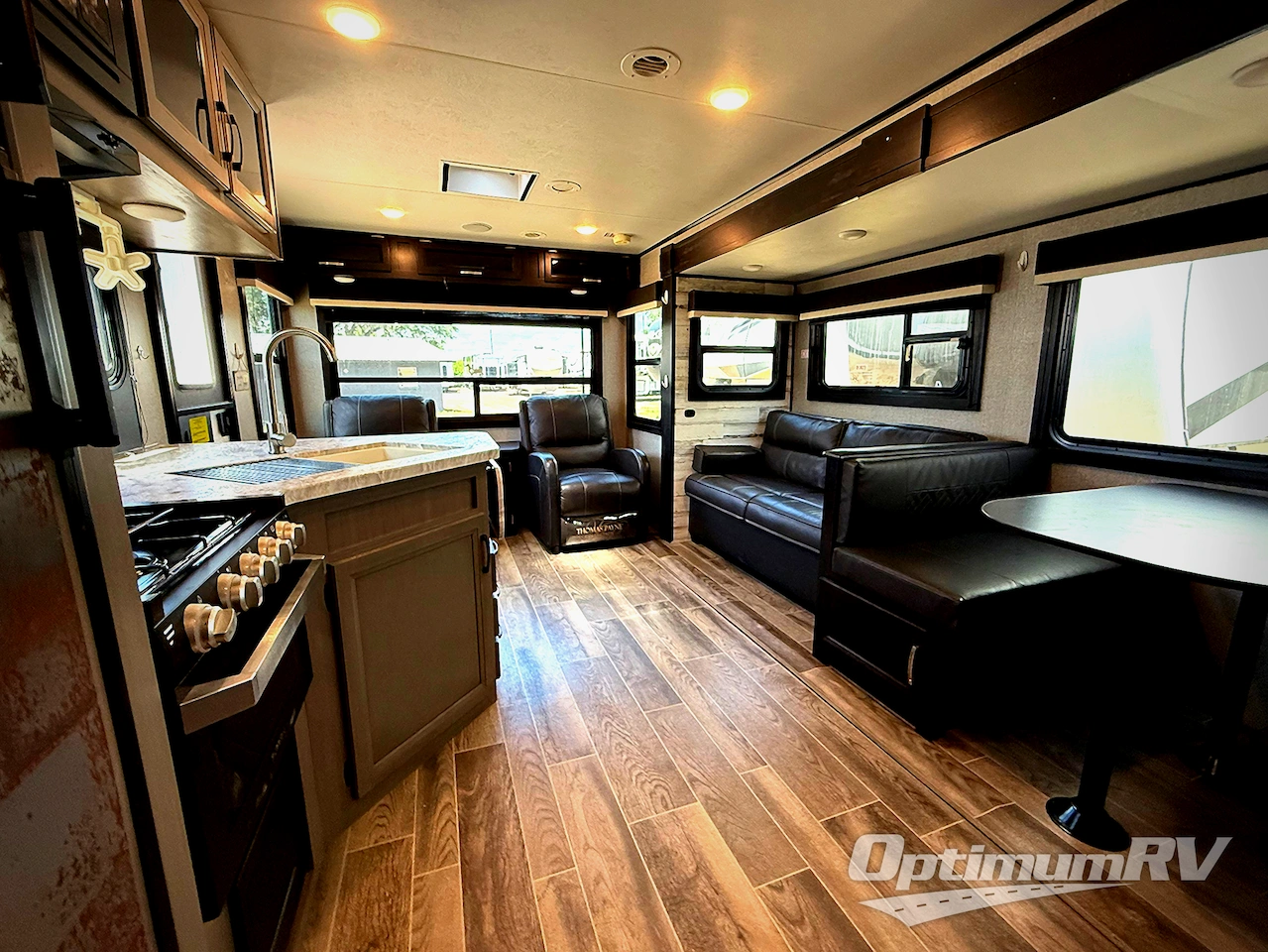 2021 Jayco Jay Feather 27RL Photo 4