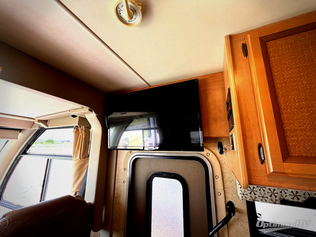 2016 Thor Axis 25.2 Photo 8
