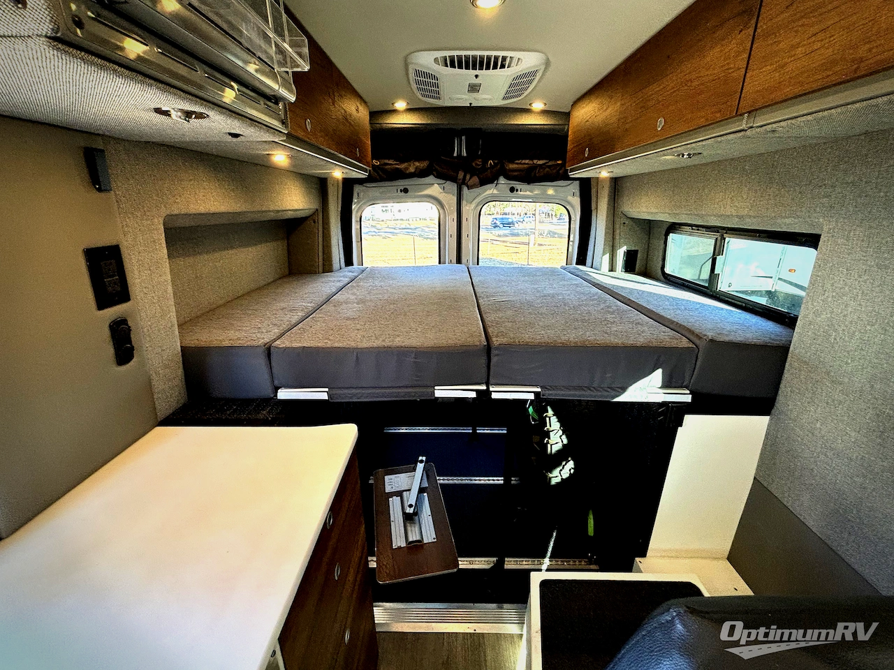 2023 Storyteller Overland Storyteller Overland MODE LT Photo 4