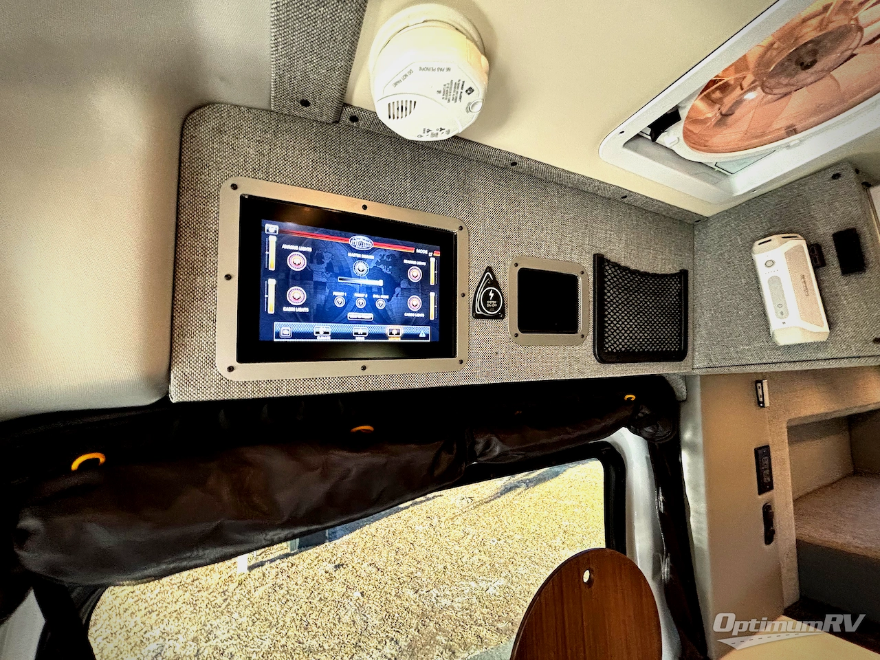 2023 Storyteller Overland Storyteller Overland MODE LT Photo 10