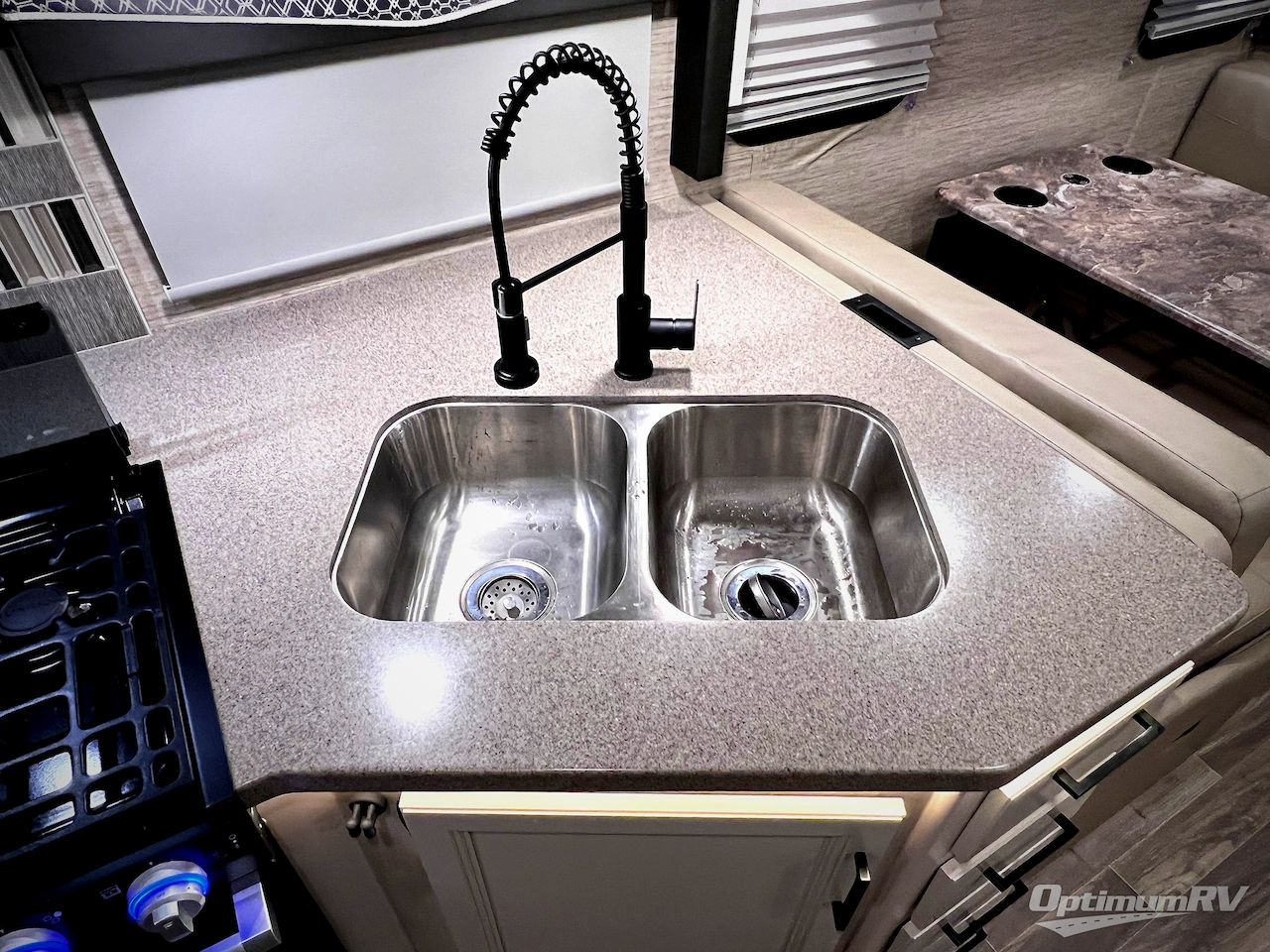 2023 Thor ACE 29D Photo 25