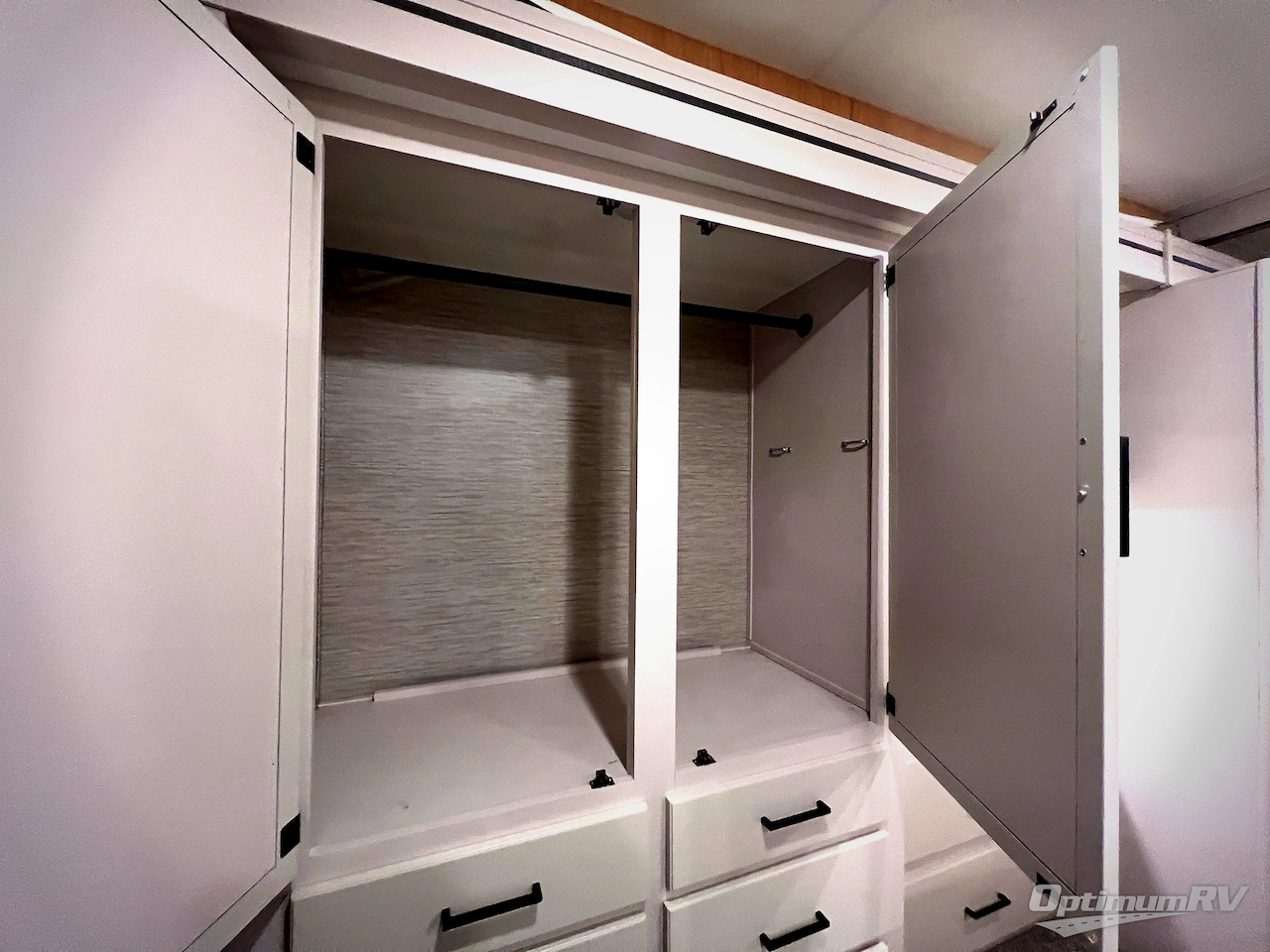 2023 Thor ACE 29D Photo 42