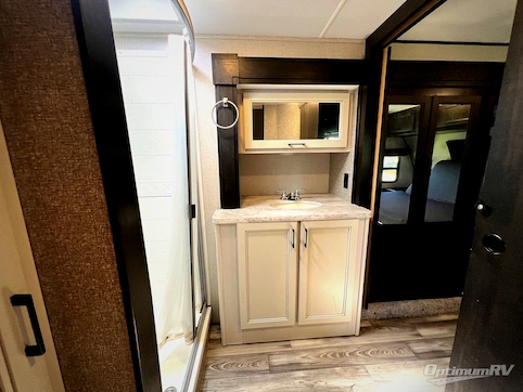 2022 Highland Ridge Mesa Ridge XLT MF294RLS RV Photo 4