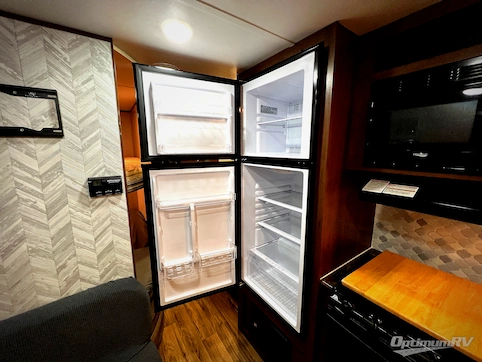 2016 Jayco Jay Flight 26BH RV Photo 3