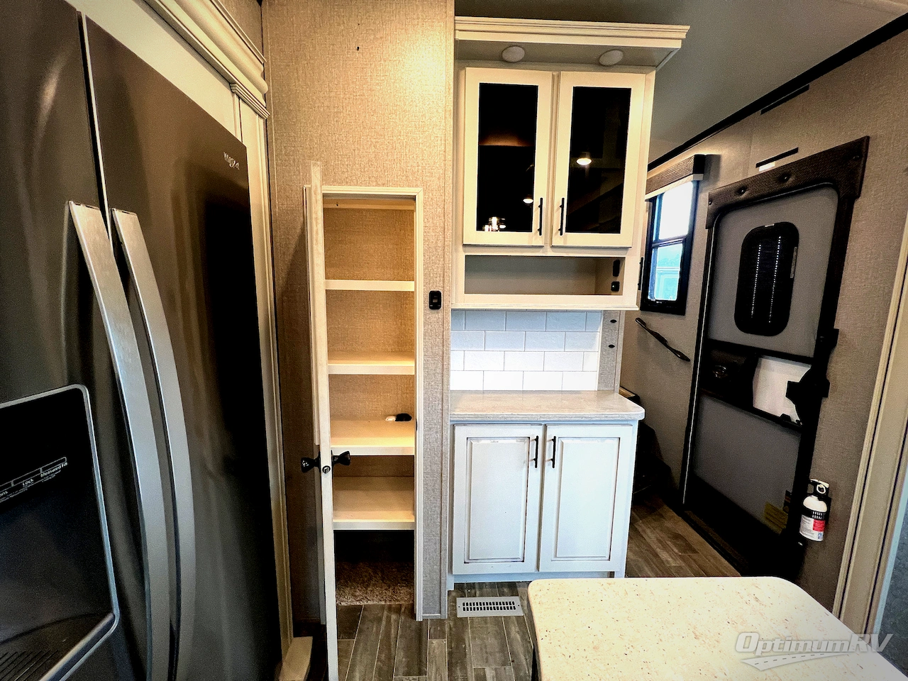 2021 Jayco North Point 310RLTS Photo 14