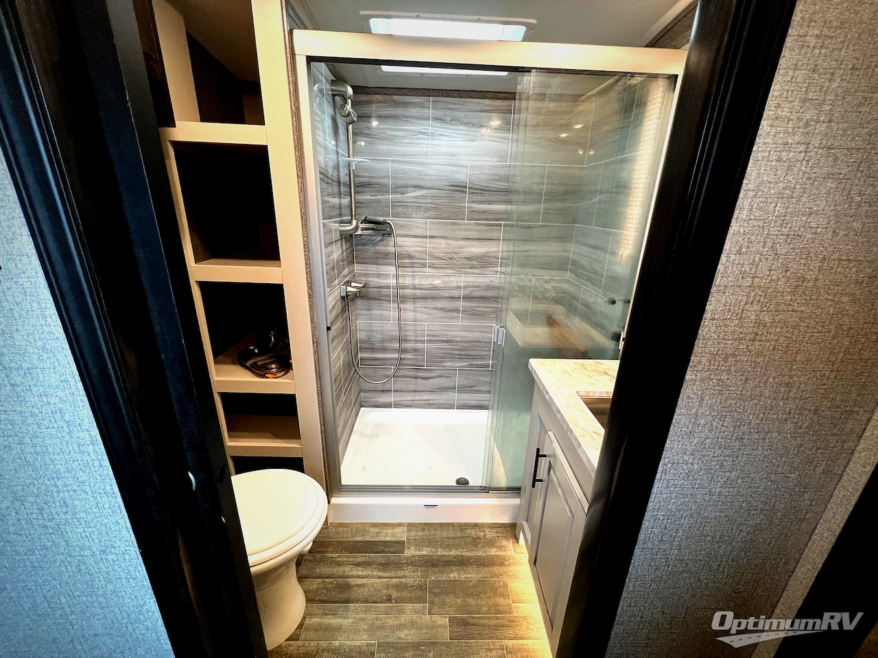 2021 Jayco North Point 310RLTS Photo 19