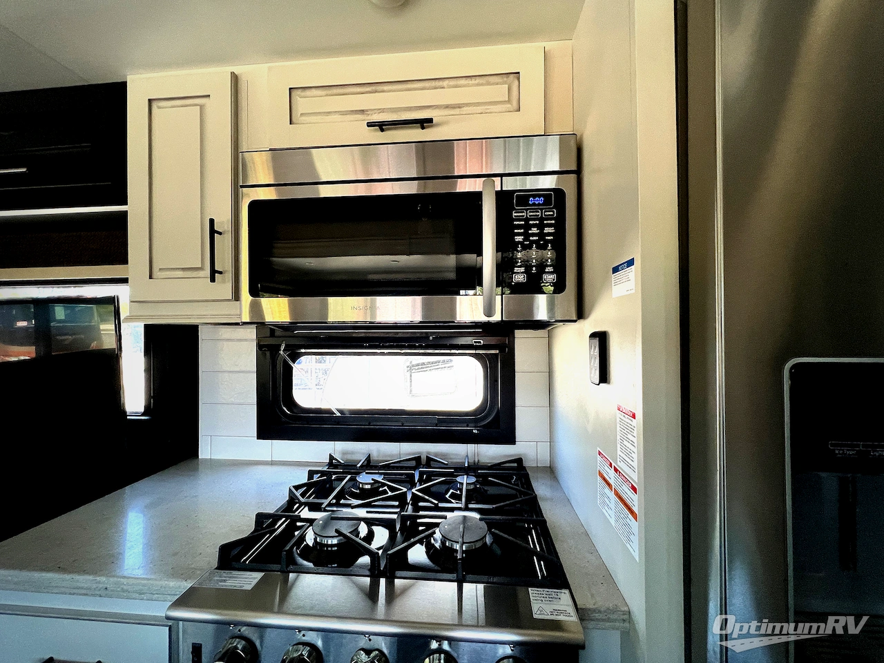2021 Jayco North Point 310RLTS Photo 13