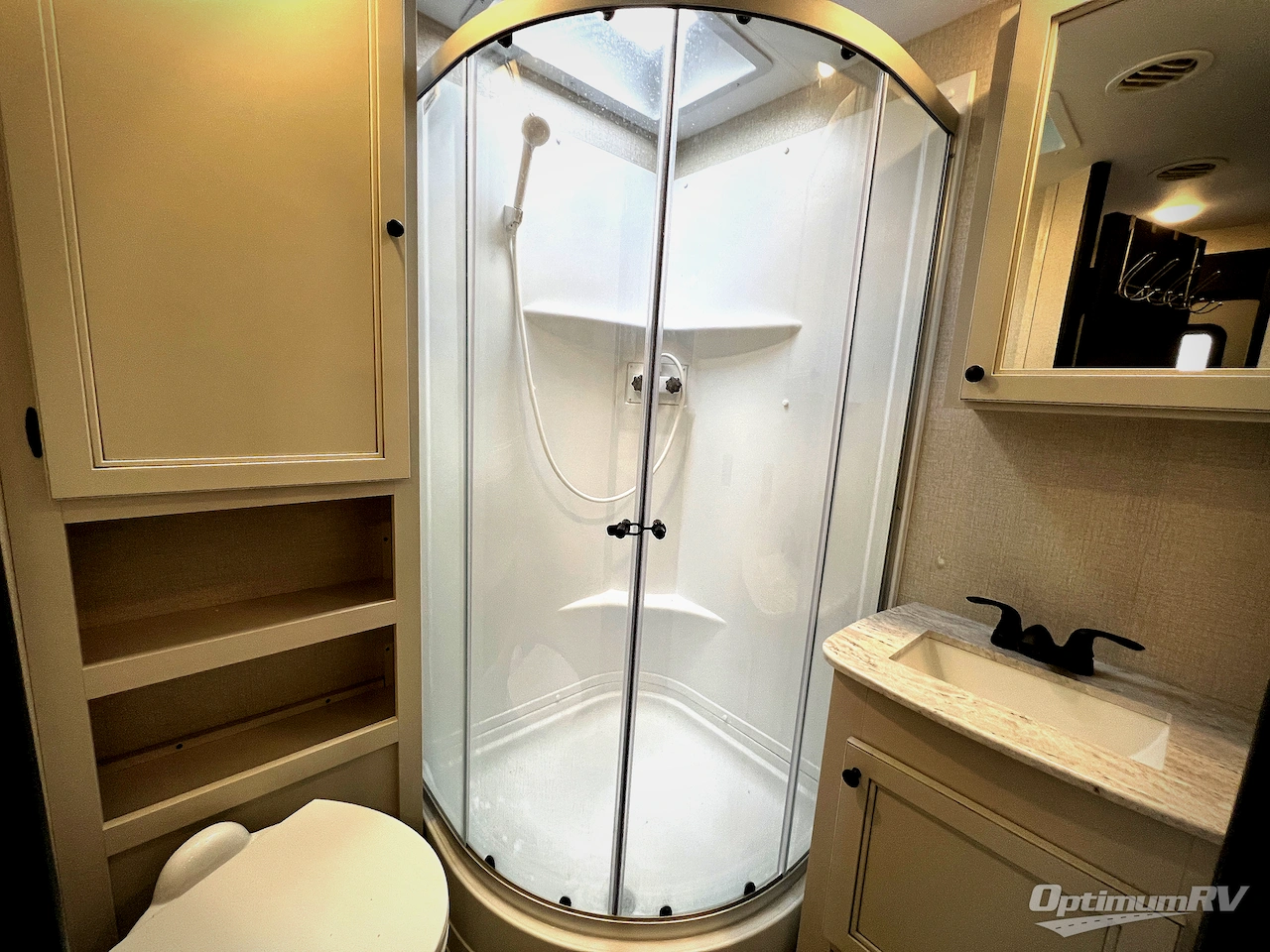 2022 Highland Ridge Range Lite RL212FB Photo 17