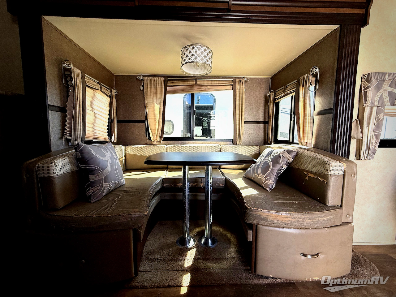 2017 Forest River Salem Hemisphere Lite 24BH Photo 9