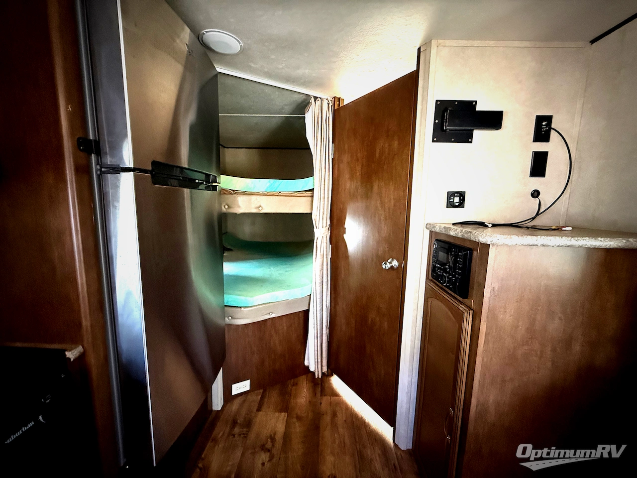 2017 Forest River Salem Hemisphere Lite 24BH Photo 15