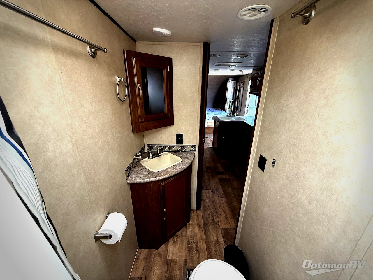 2017 Forest River Salem Hemisphere Lite 24BH Photo 18