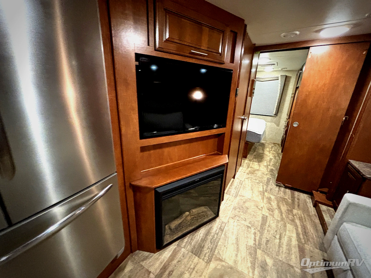 2015 Forest River Georgetown 335DS Photo 13