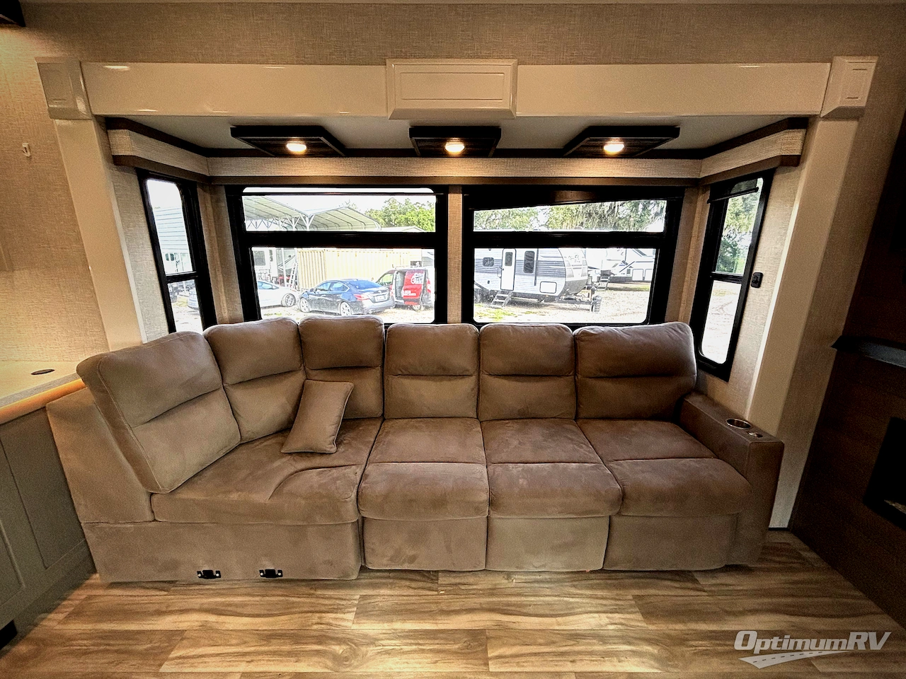 2025 Jayco Pinnacle 38FBRK Photo 15