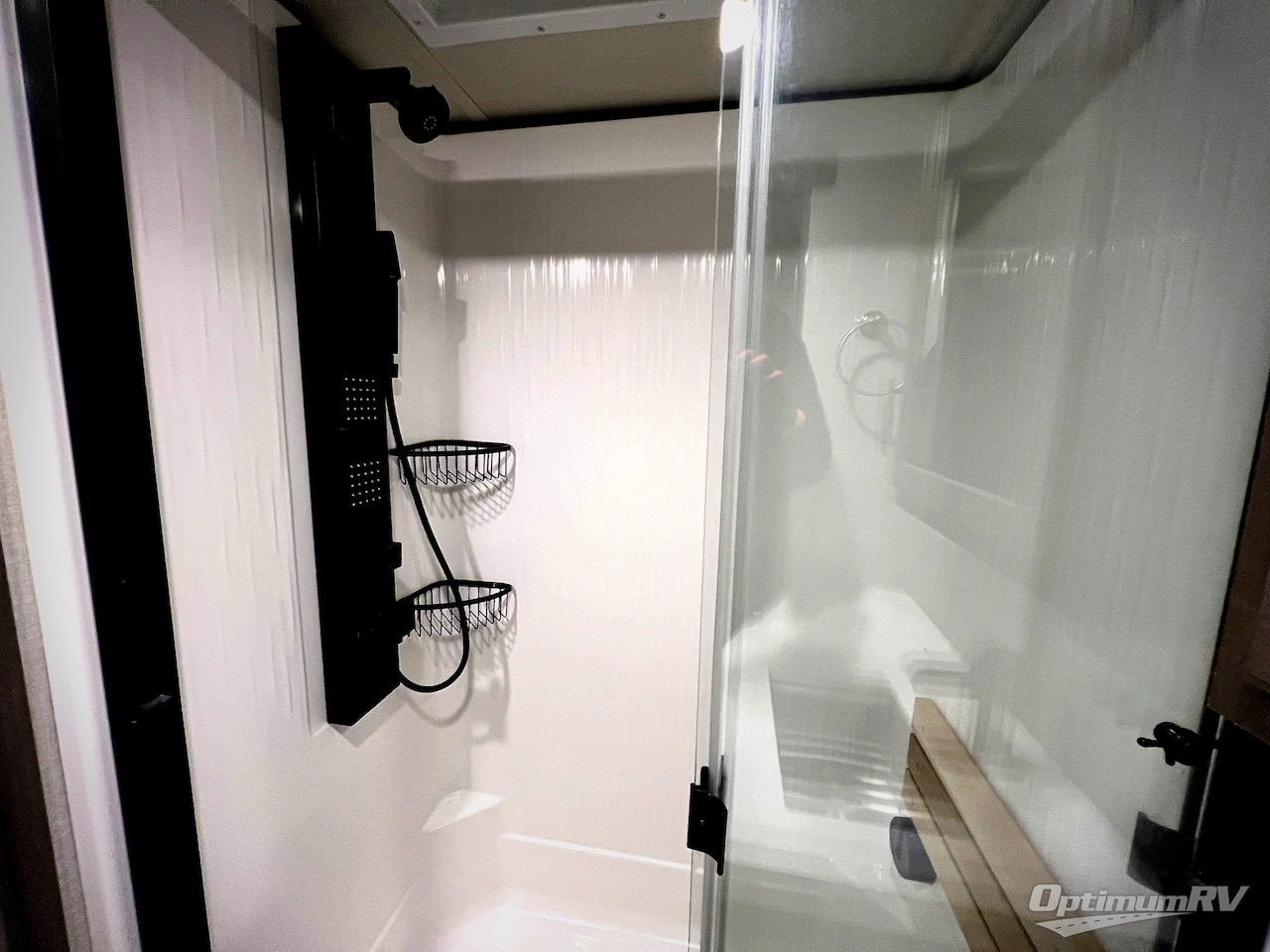 2022 Grand Design Solitude 378MBS Photo 42