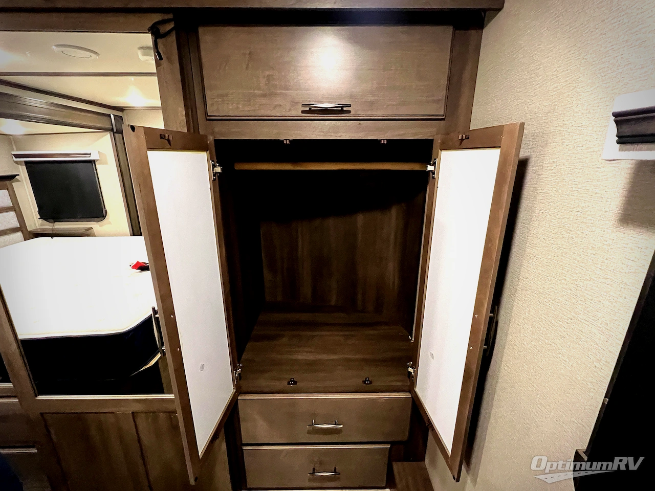 2022 Grand Design Solitude 378MBS Photo 55