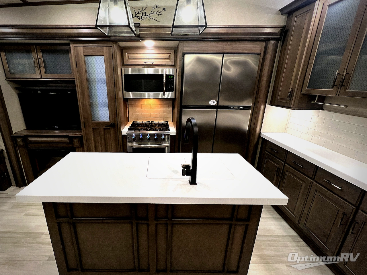 2022 Grand Design Solitude 378MBS Photo 19