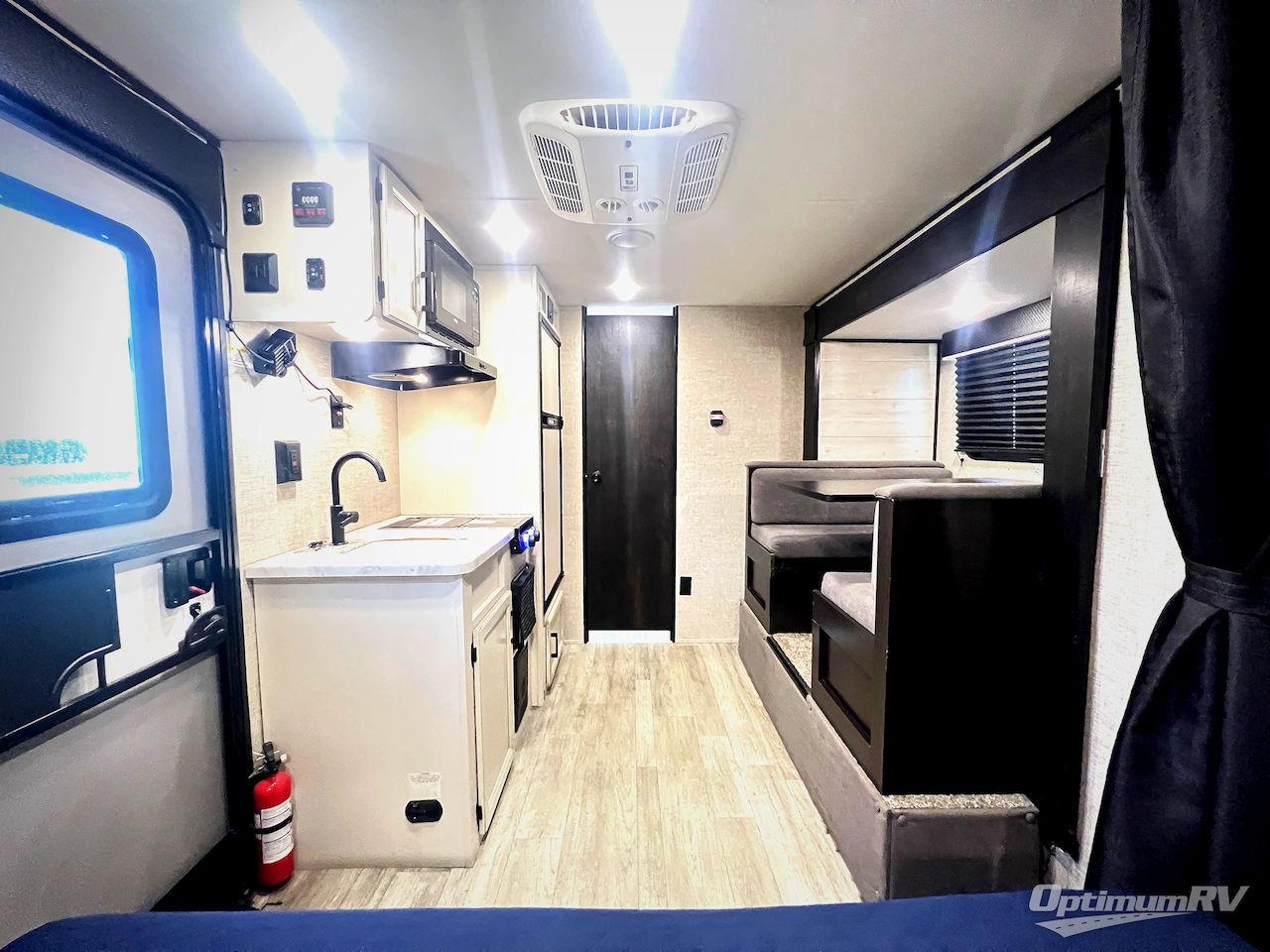 2023 Jayco Jay Flight SLX 183RB Photo 5