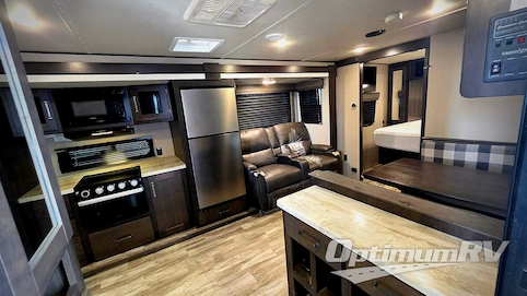 2022 Grand Design Transcend Xplor 240ML RV Photo 4