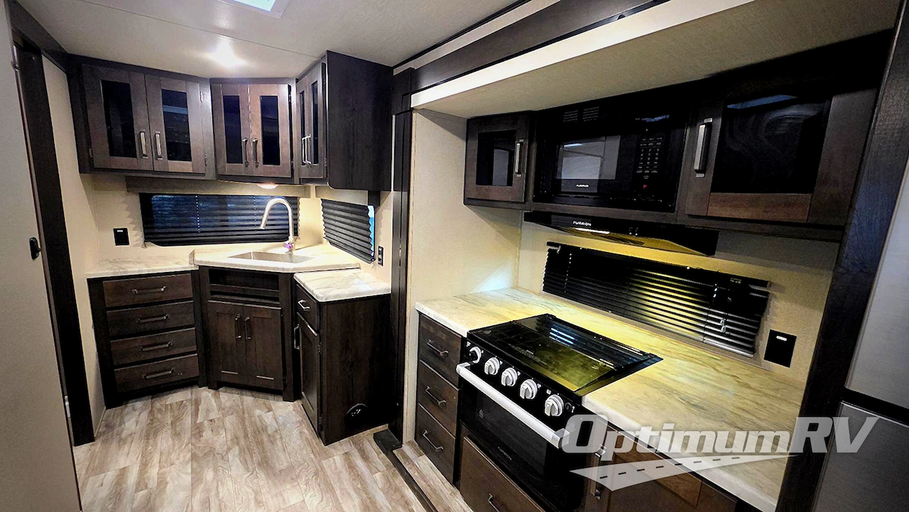 2022 Grand Design Transcend Xplor 240ML Photo 4