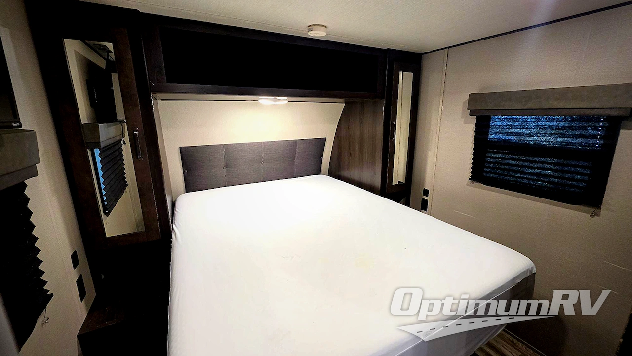 2022 Grand Design Transcend Xplor 240ML Photo 9
