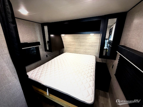 2023 Jayco Jay Flight 212QB RV Photo 4