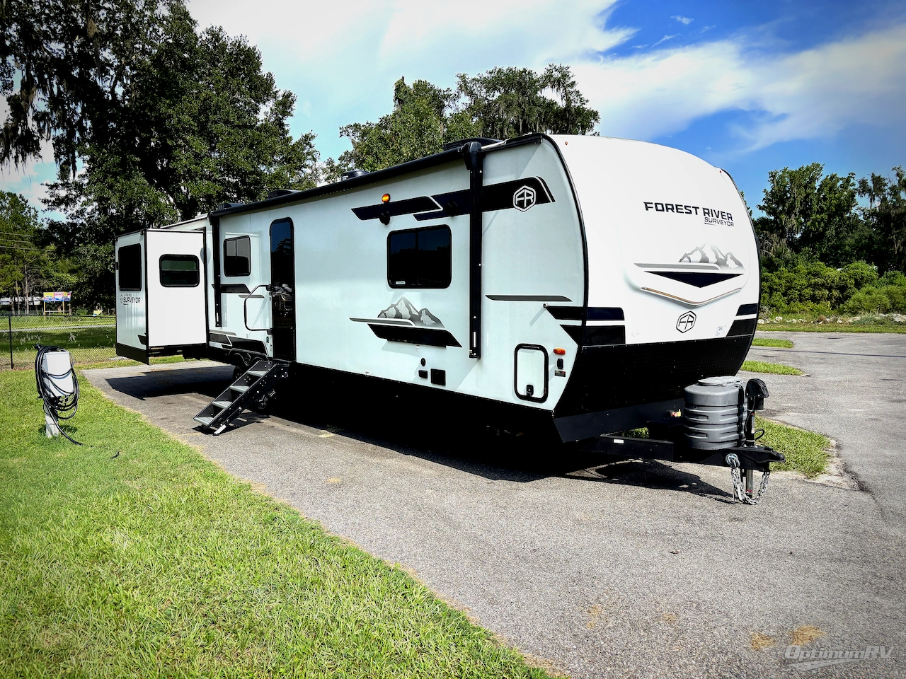 2025 Forest River Grand Surveyor 302RDBS Photo 1