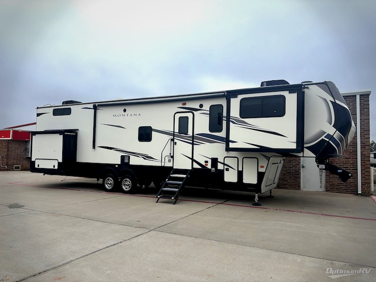 2021 Keystone Montana High Country 377FL RV Photo 1