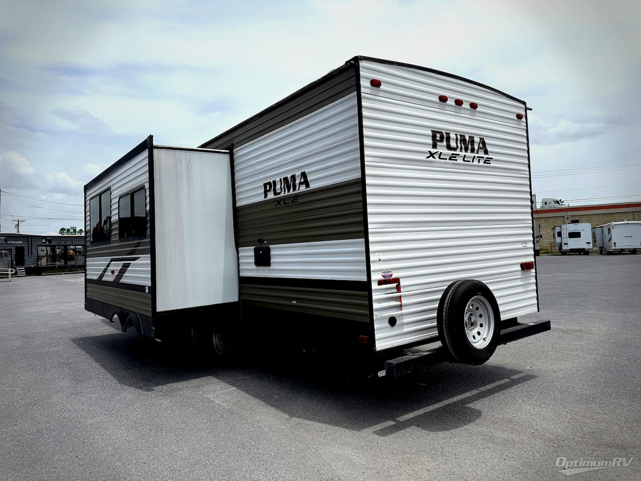 2019 Palomino Puma XLE Lite 27RBQC Photo 3