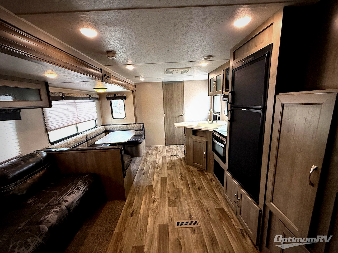 2019 Palomino Puma XLE Lite 27RBQC Photo 17