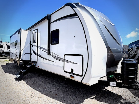 Used 2024 Grand Design Reflection 297RSTS Featured Photo