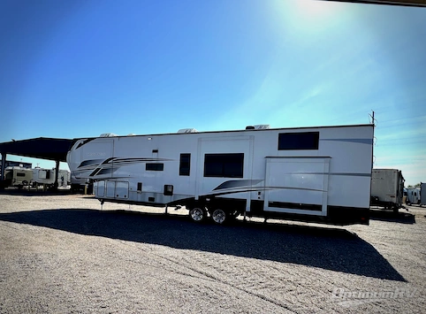 2025 Keystone Montana 3915TB RV Photo 3
