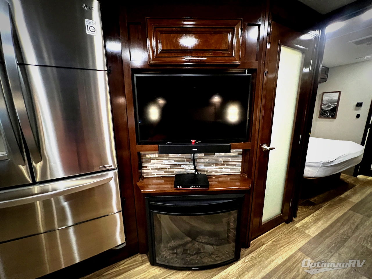 2018 Forest River Georgetown XL 369DS Photo 27