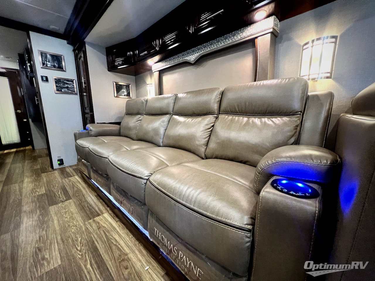 2018 Forest River Georgetown XL 369DS Photo 16