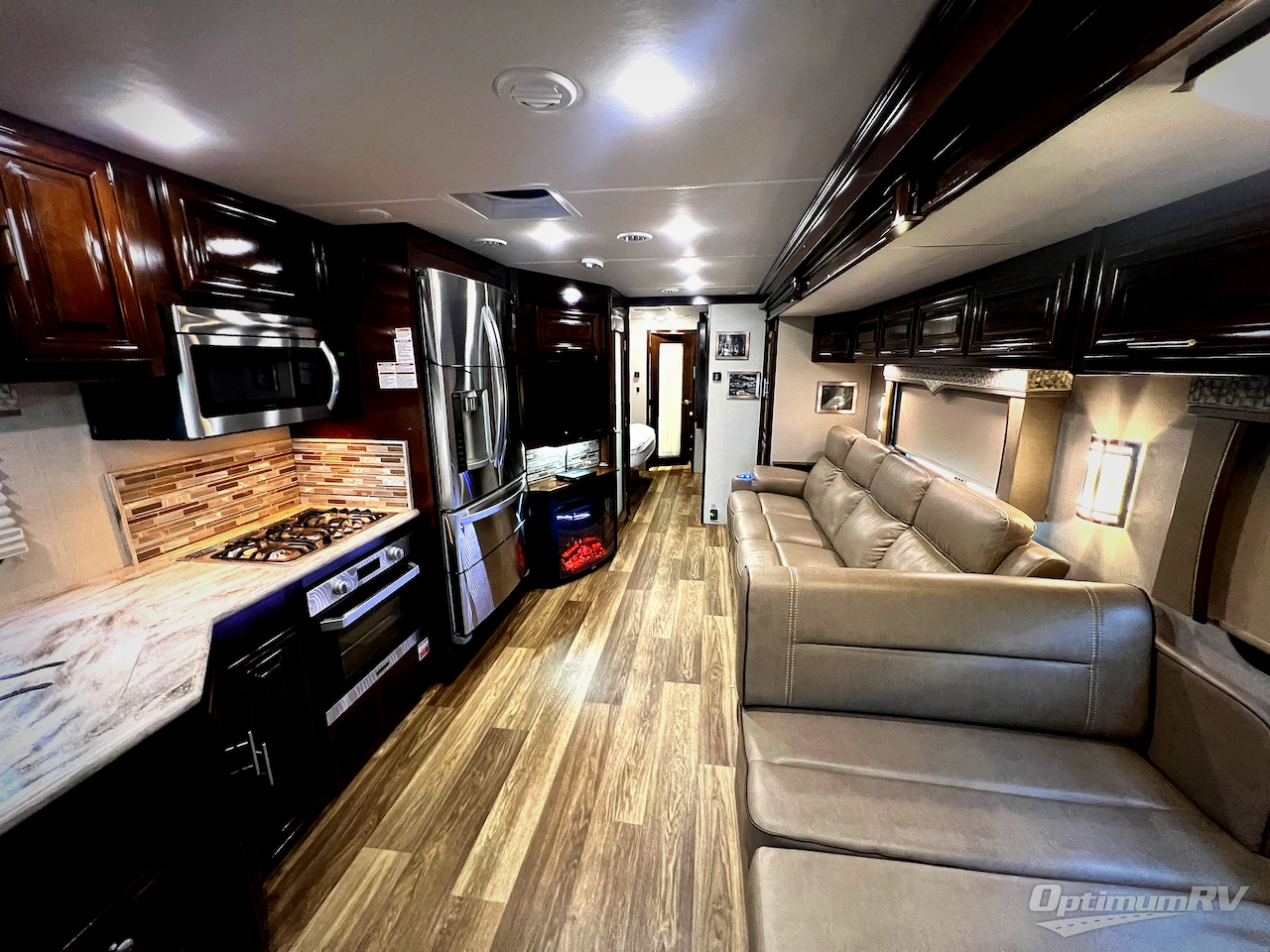2018 Forest River Georgetown XL 369DS Photo 4